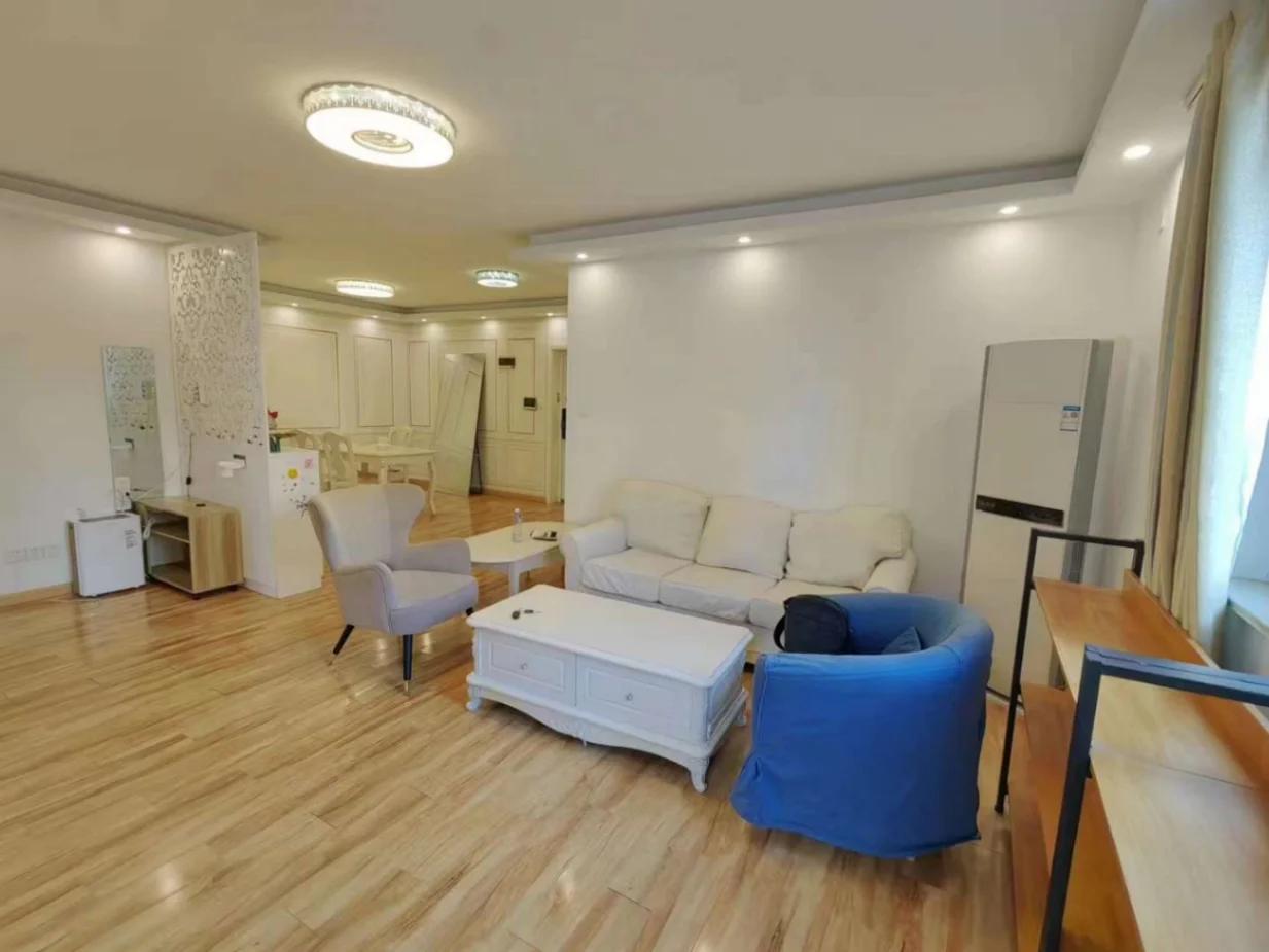 Xujiahui, 2brs, 2 bathrooms, Great location, 125㎡