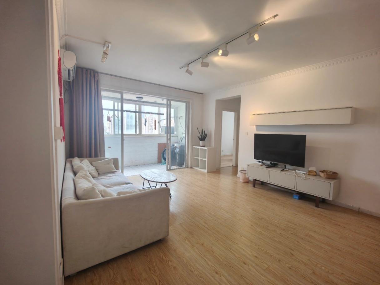 Zhaojia Bang Road, Huijing Garden, Well-maintained 2 bedrooms, 2 bathrooms