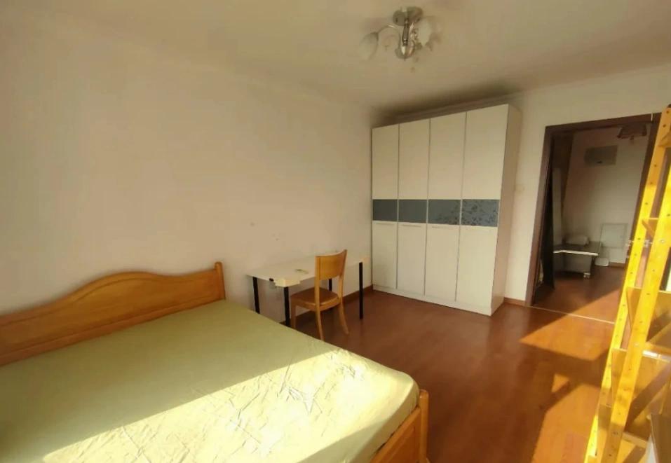 Wudaokou, Master Bedroom in 3brs, West-facing, Share house