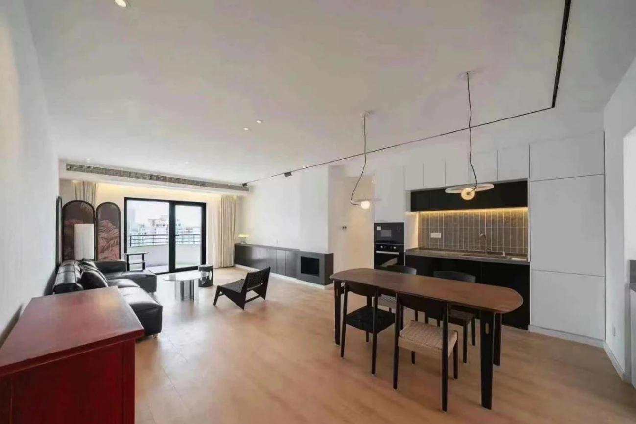 Xujiahui, 3 bedrooms, 2 bathrooms, Terrace, 180㎡