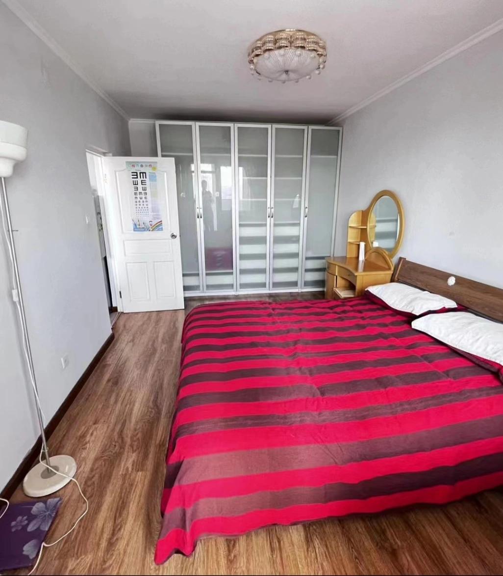 RUC, Studio, 1 living room, High floor