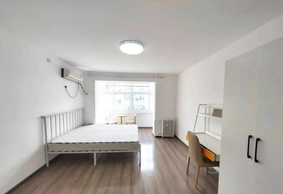 Wudaokou, 2brs, 5th floor, Fully Furnished