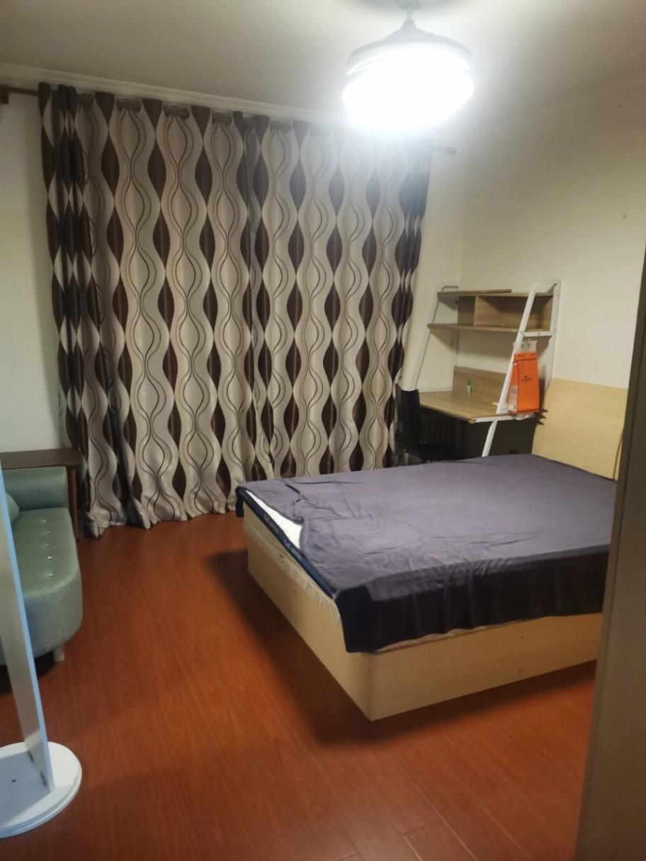 SJTU, 2 bedroom, East-west facing, Fully Furnished