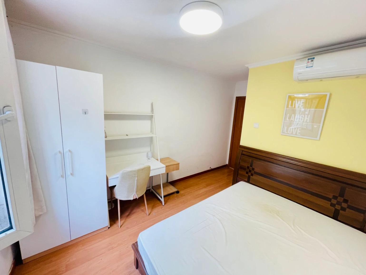 Huilongguan, Fully Furnished Room, Shared house