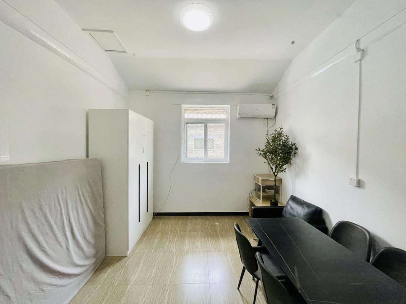 Financial Street, Luxury interior 2brs, Fully Furnished
