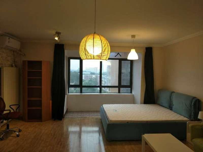 Wudaokou, High-End Interior 1 bedroom Apt, Near Subway