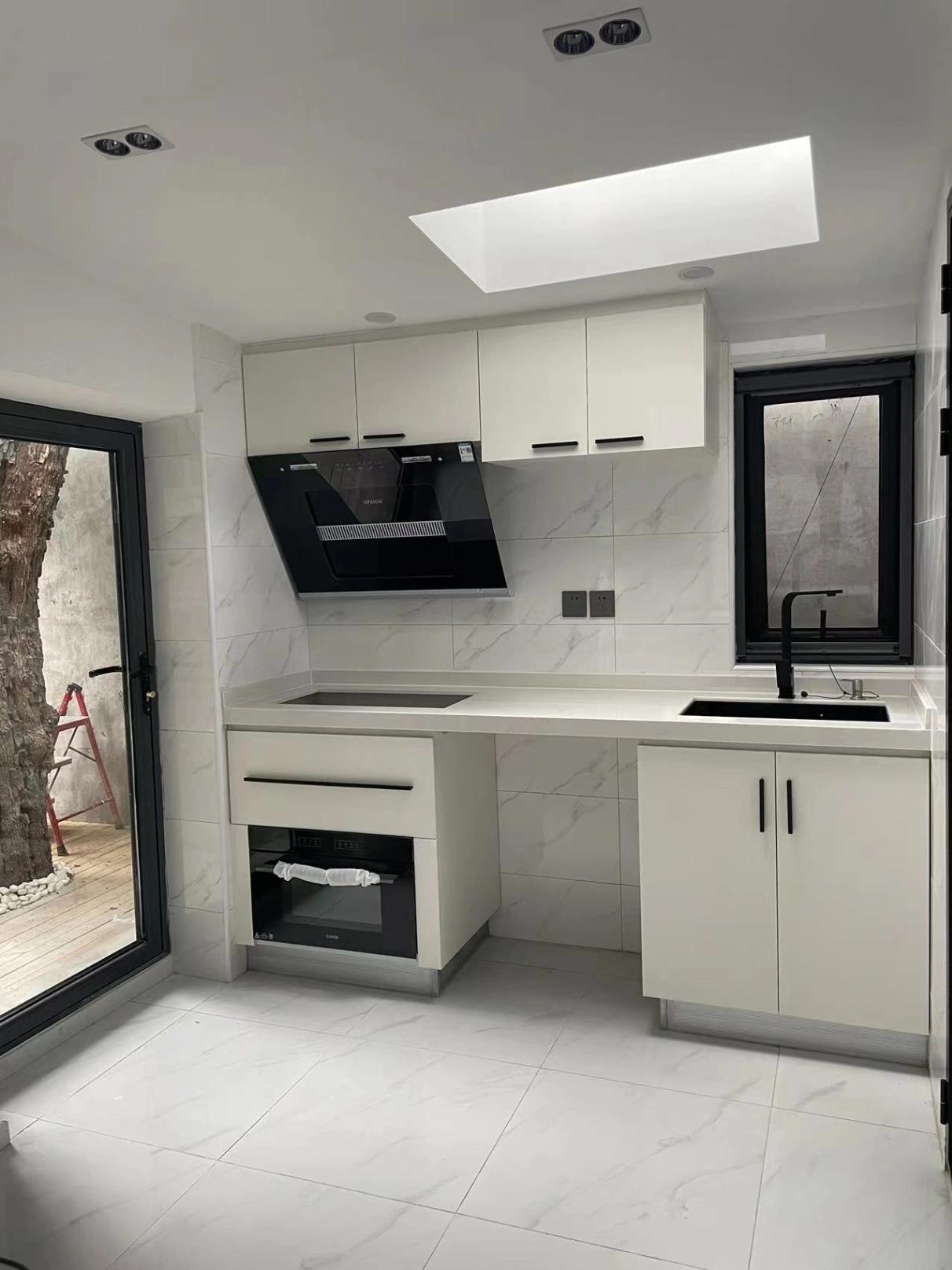 China Art Museum, Hutong Detached House, Duplex, 2 Bds with Yard, Near Subway