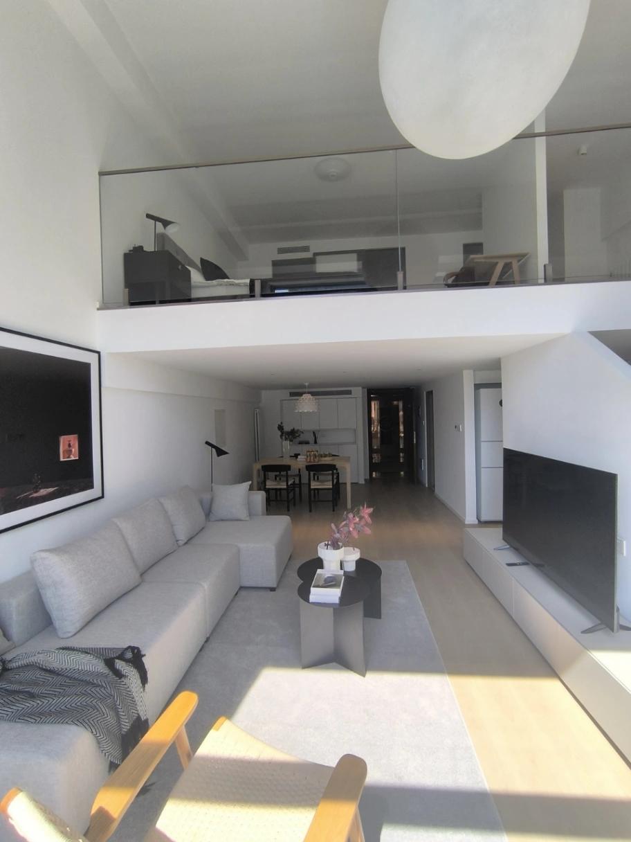 Guomao, Heqiaoli Building D, East-Facing 1 Bdr, Duplex, 78㎡, Fully Furnished