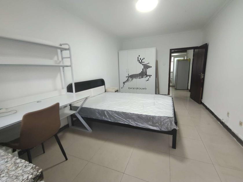 UIBE, Yuhuili District 2, 2 Bds, Fully Furnished, Near Subway
