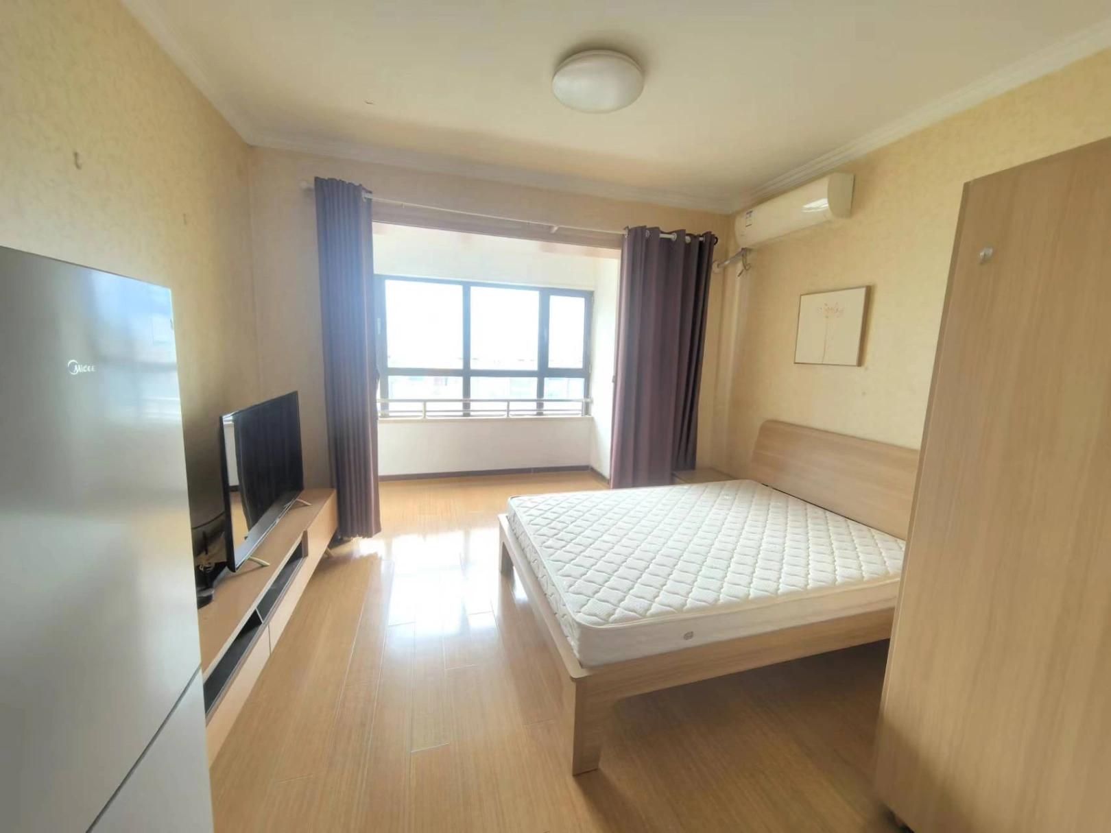 Huilongguan, Huilongguan Xidajie Unit 3 No. 35, Studio, High Floor