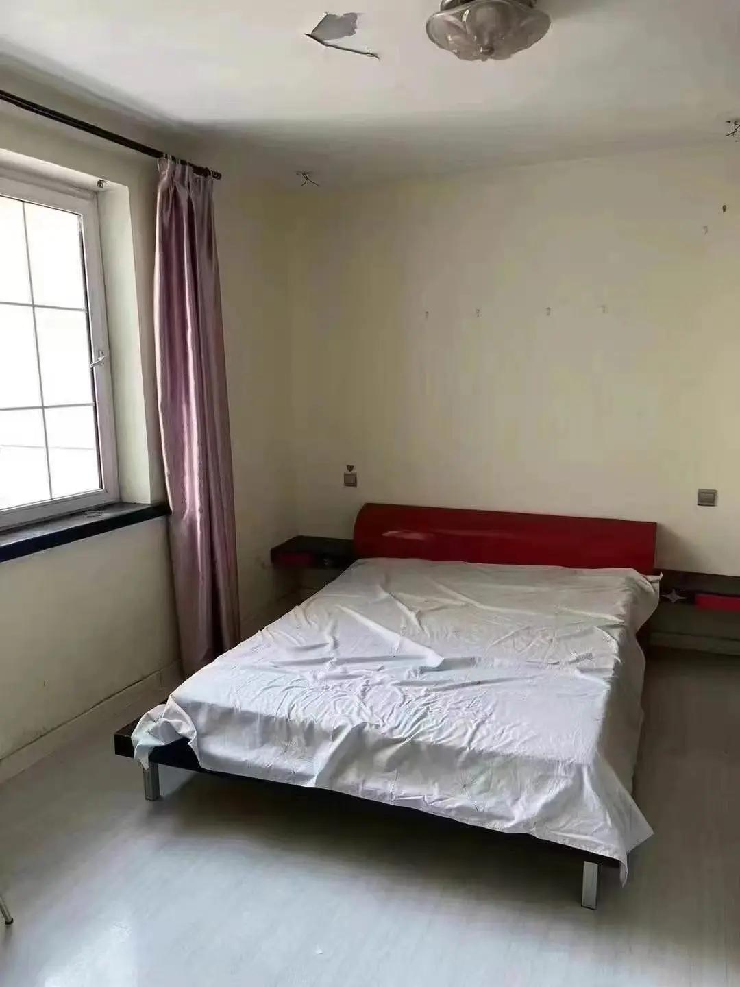 Lujiazui, Zhuyuan Community, 2bds, Marble Floor