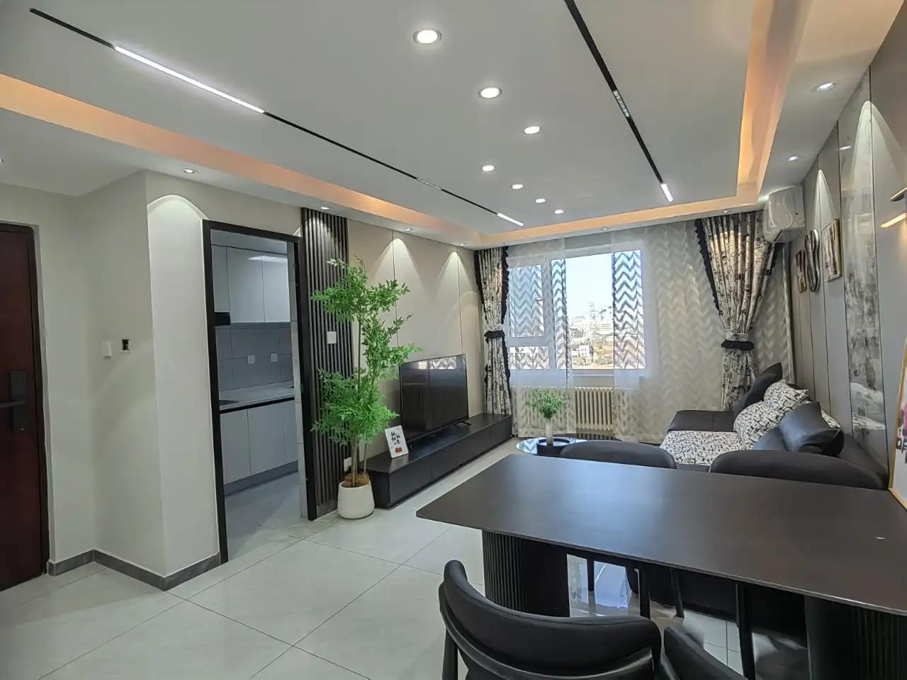 Baiziwan, Jingtie Ruiyuan Community, 2bds, Well-decorated