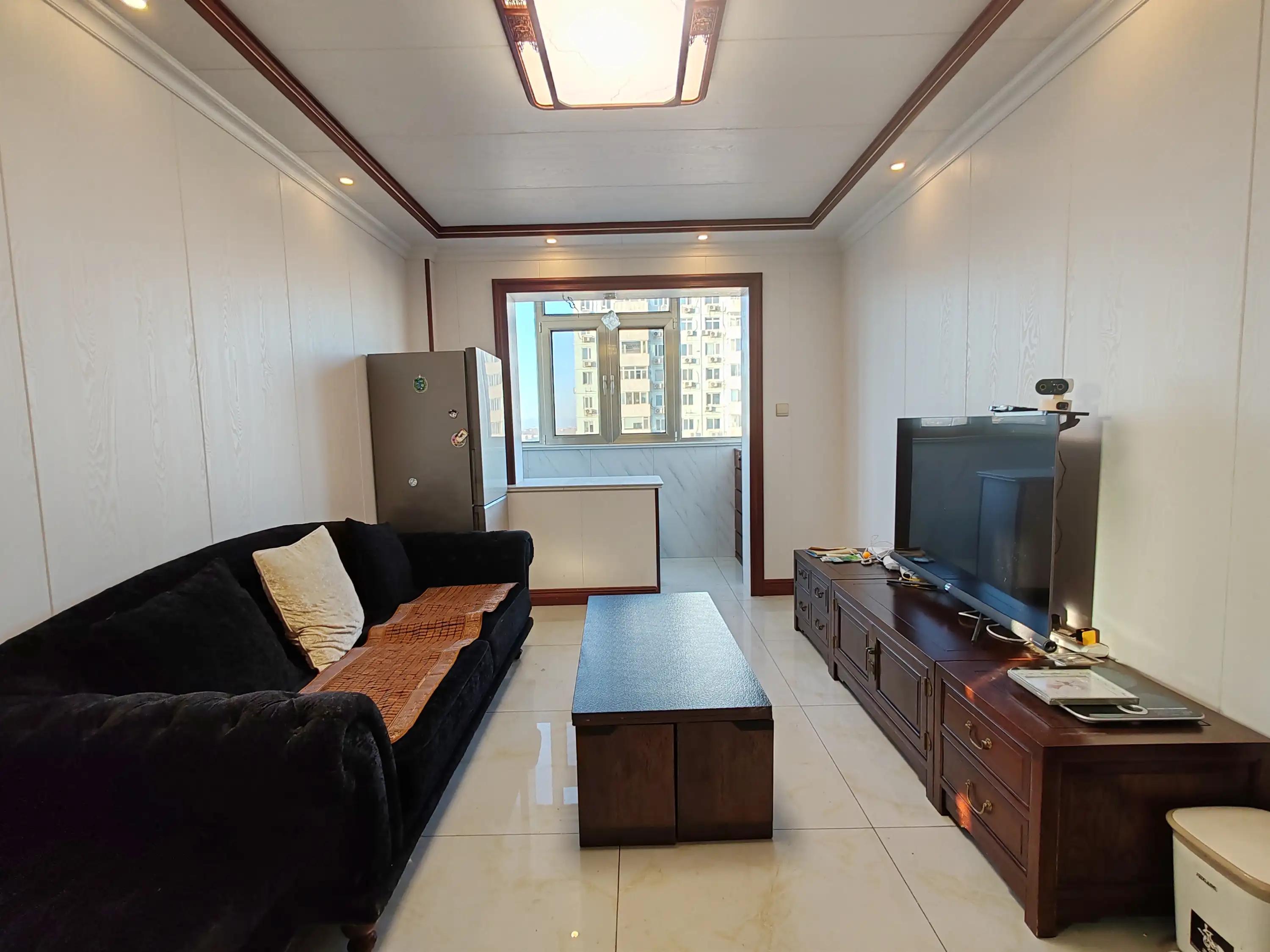 PKU, Furongli, 3bds, Spacious
