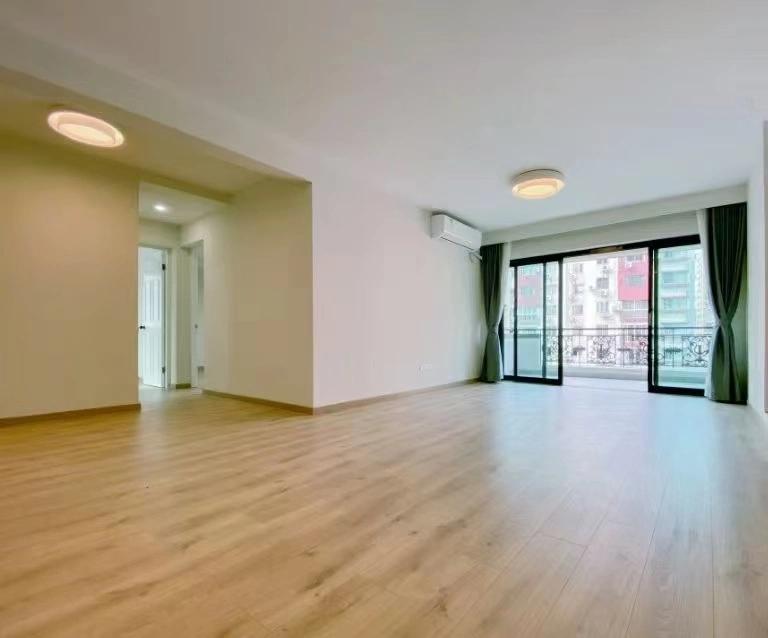 Hongqiao Road, Fahua Garden, 2bds