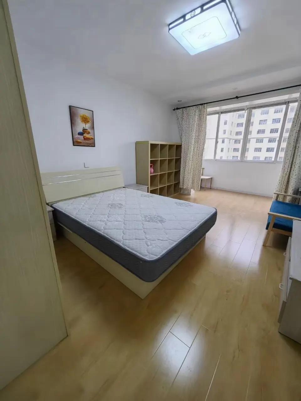 Zhongshan West Road, Zhongzi Community, 1bd