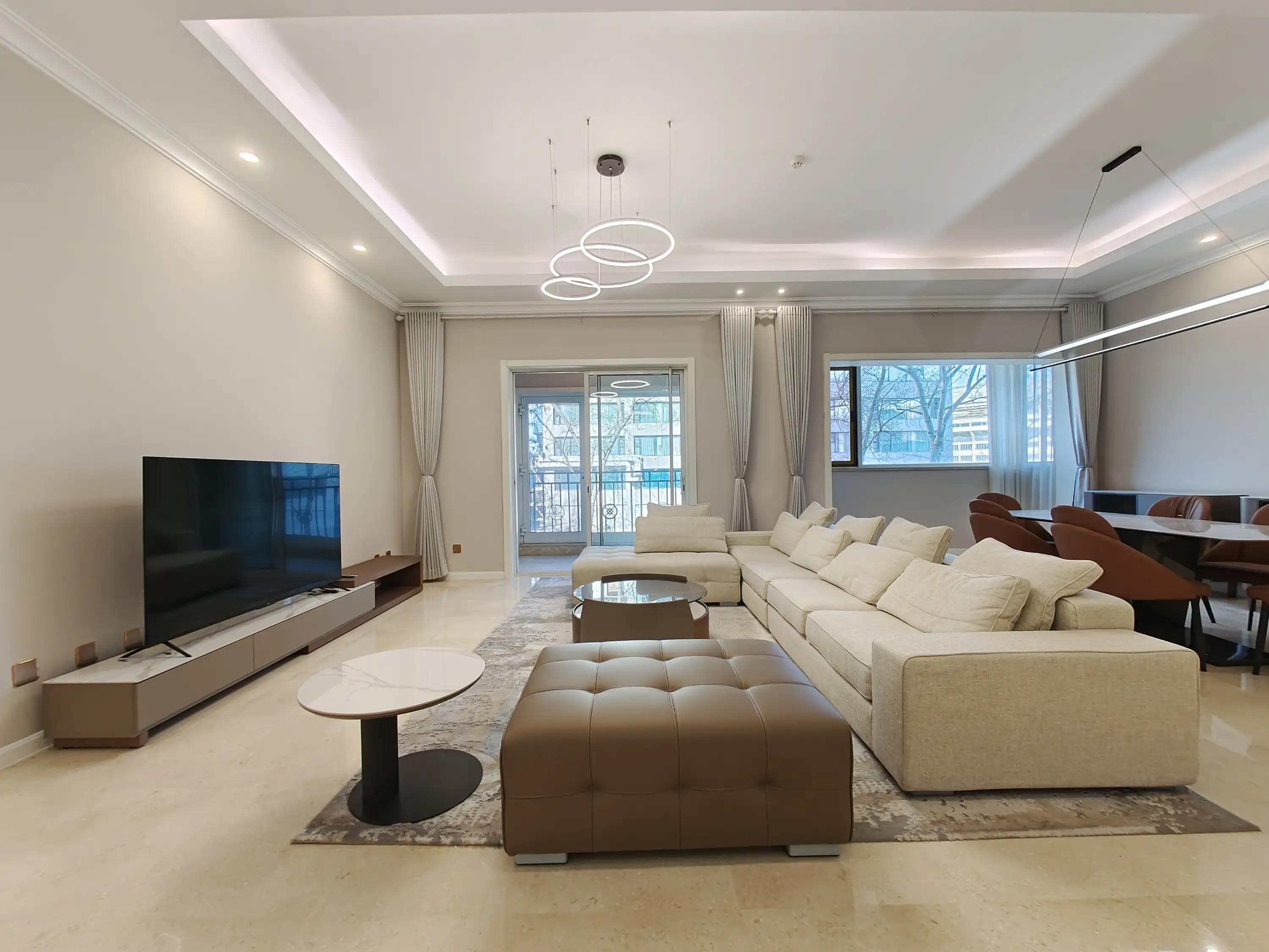 Chaoyangmen, Guangcai International Apartment, 2bds