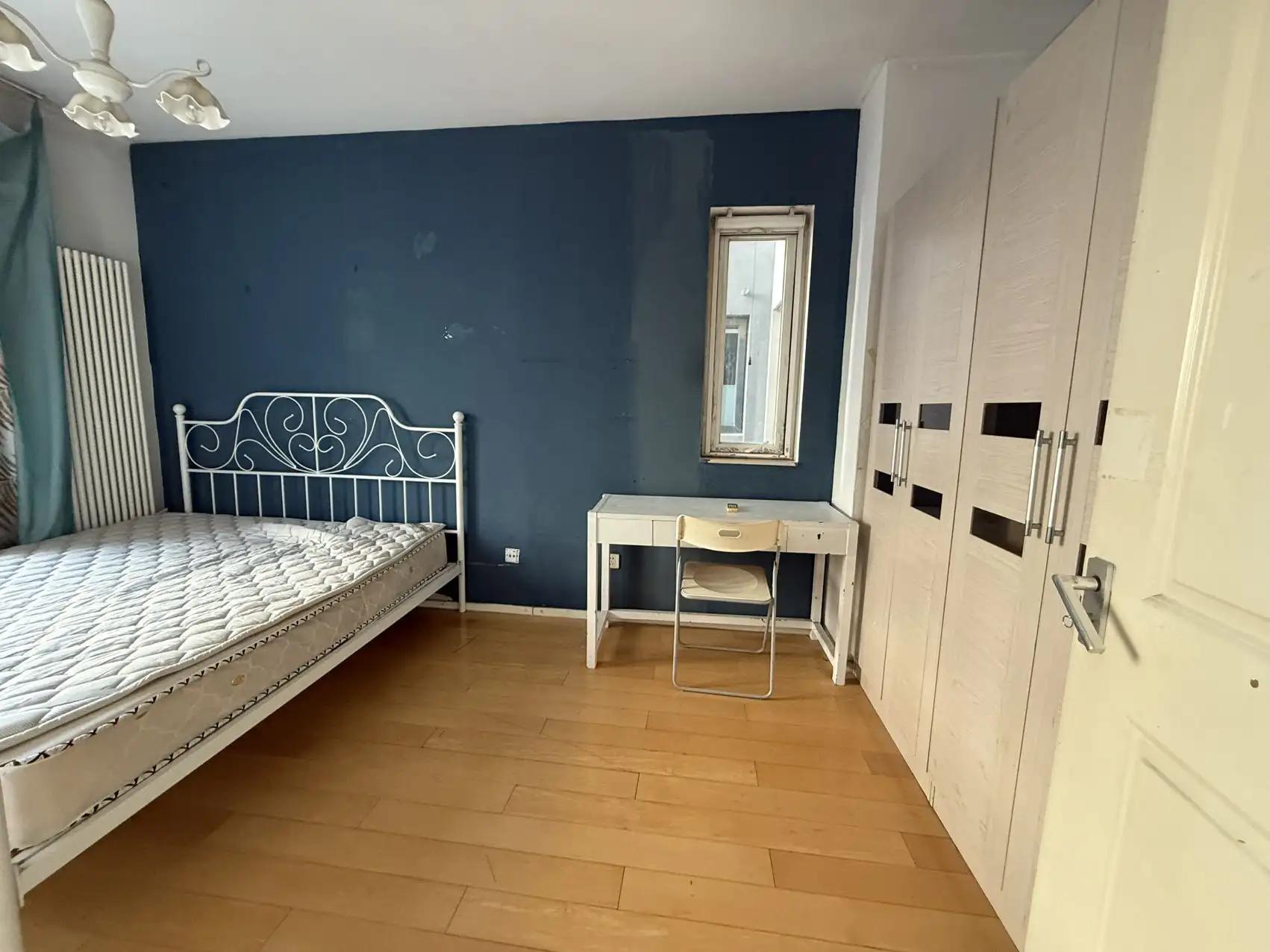 Shuangjing, Apple Community South District, Share house