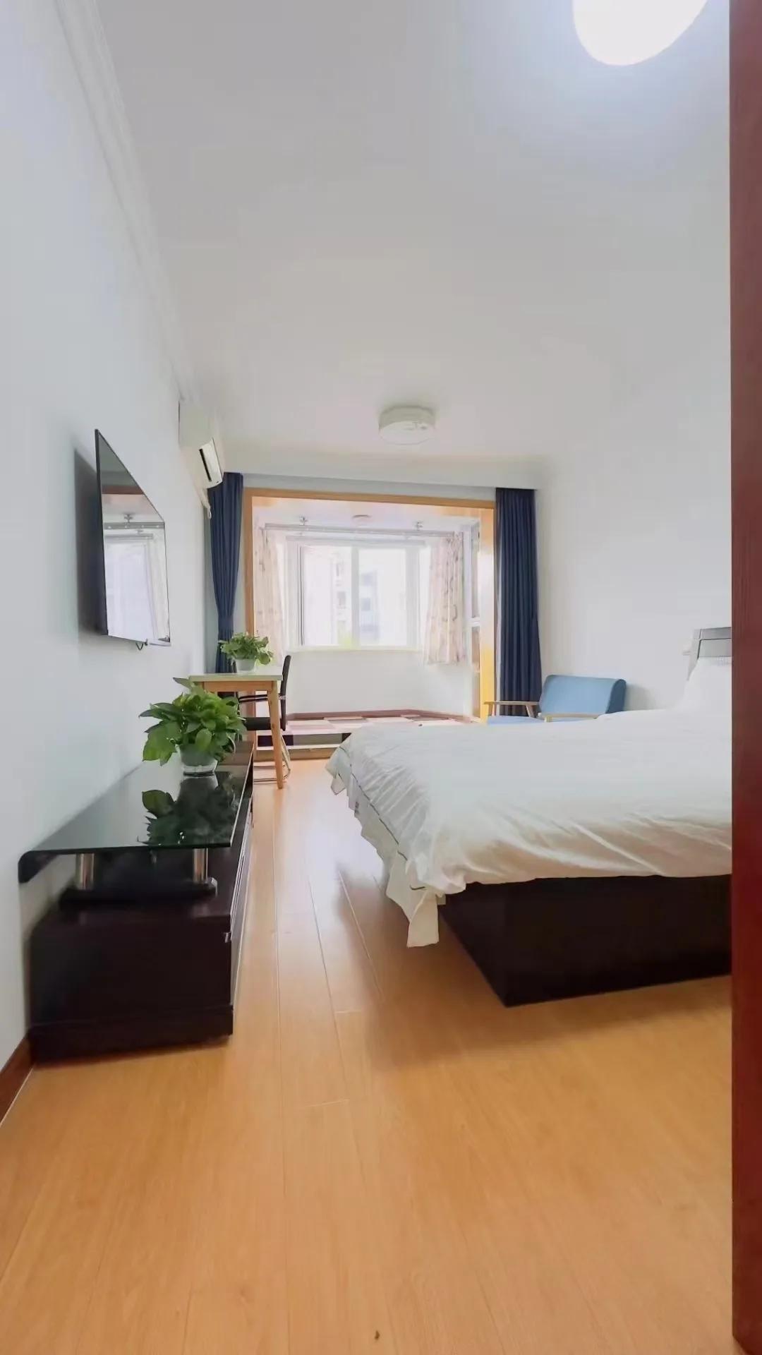Zhongshan West Road, Kening Apartment, 1bd