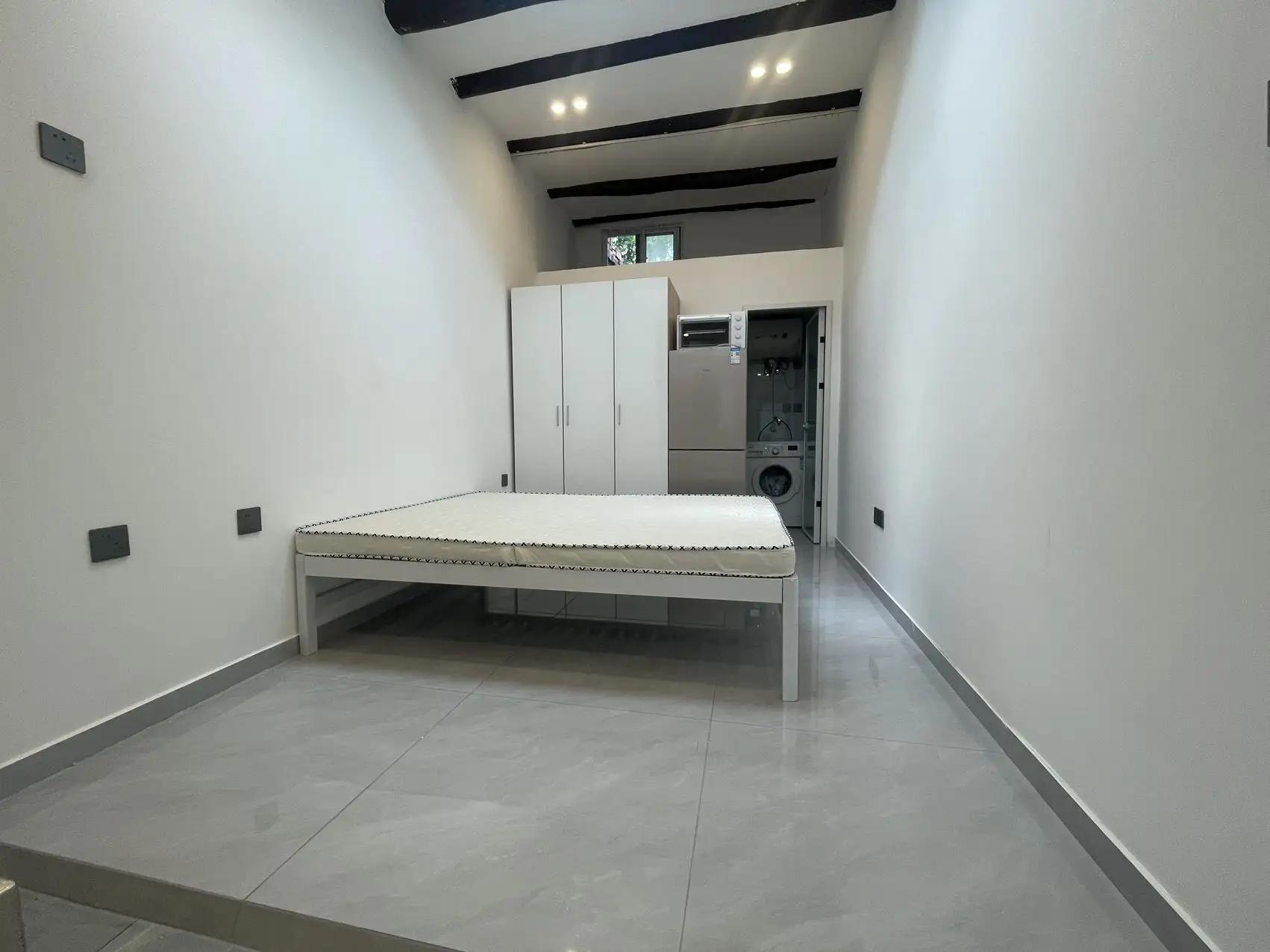 Gulou Street, Zhaofu Street Hutong No. 10, 1bd