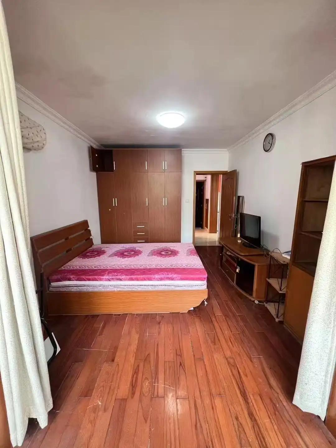 Songyuan Road, Hongqiao Community, 2bds