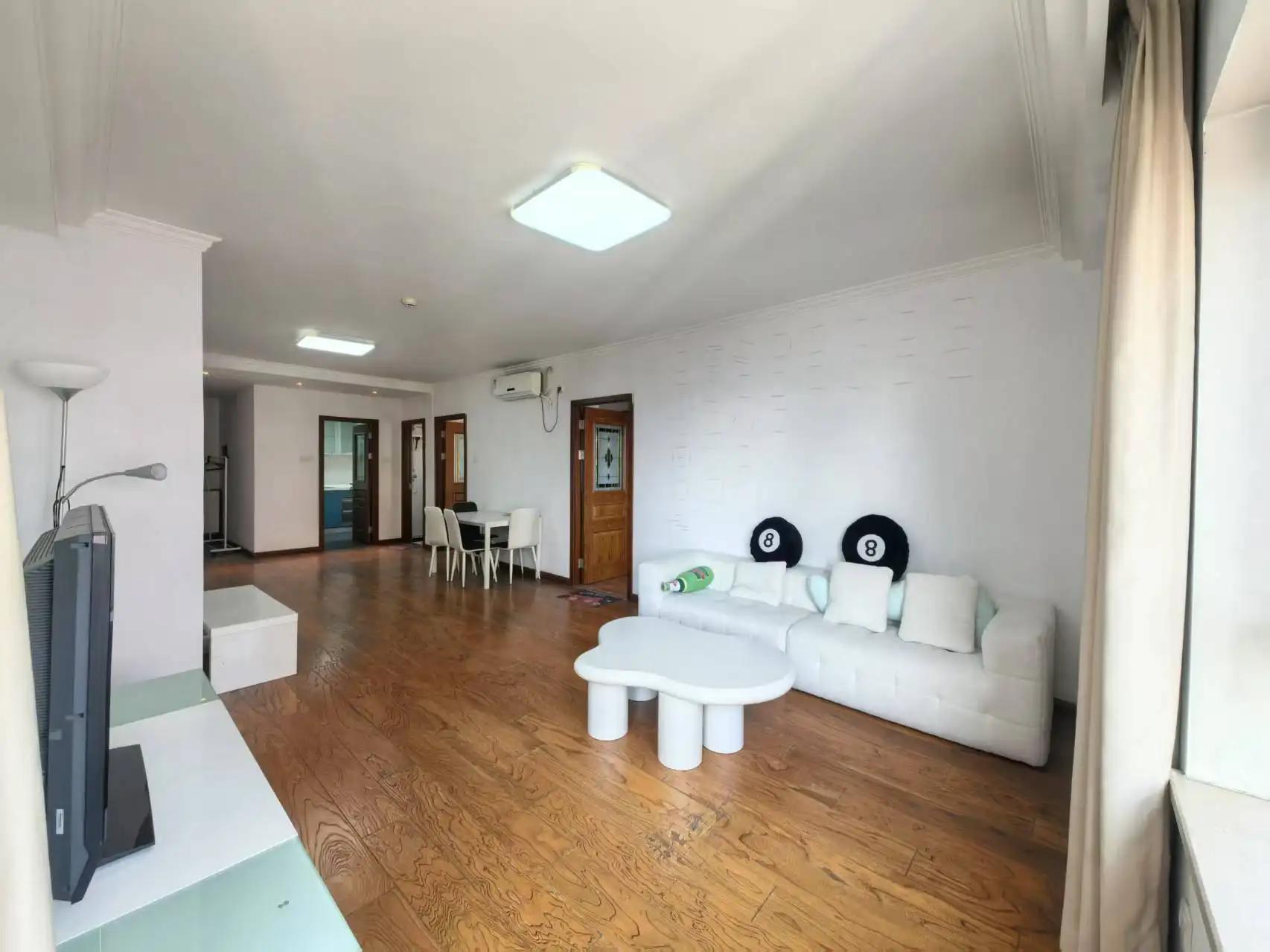 Dawanglu, Sunshine 100 International Apartment, 2bds