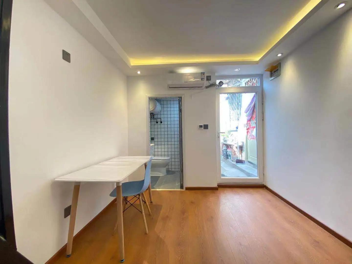 Beixinqiao, Beijianzi Alley Hutong, 1bd