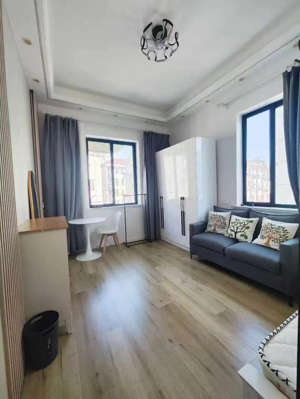 Loushanguan Road, Tianshan 4th Village, 1bd