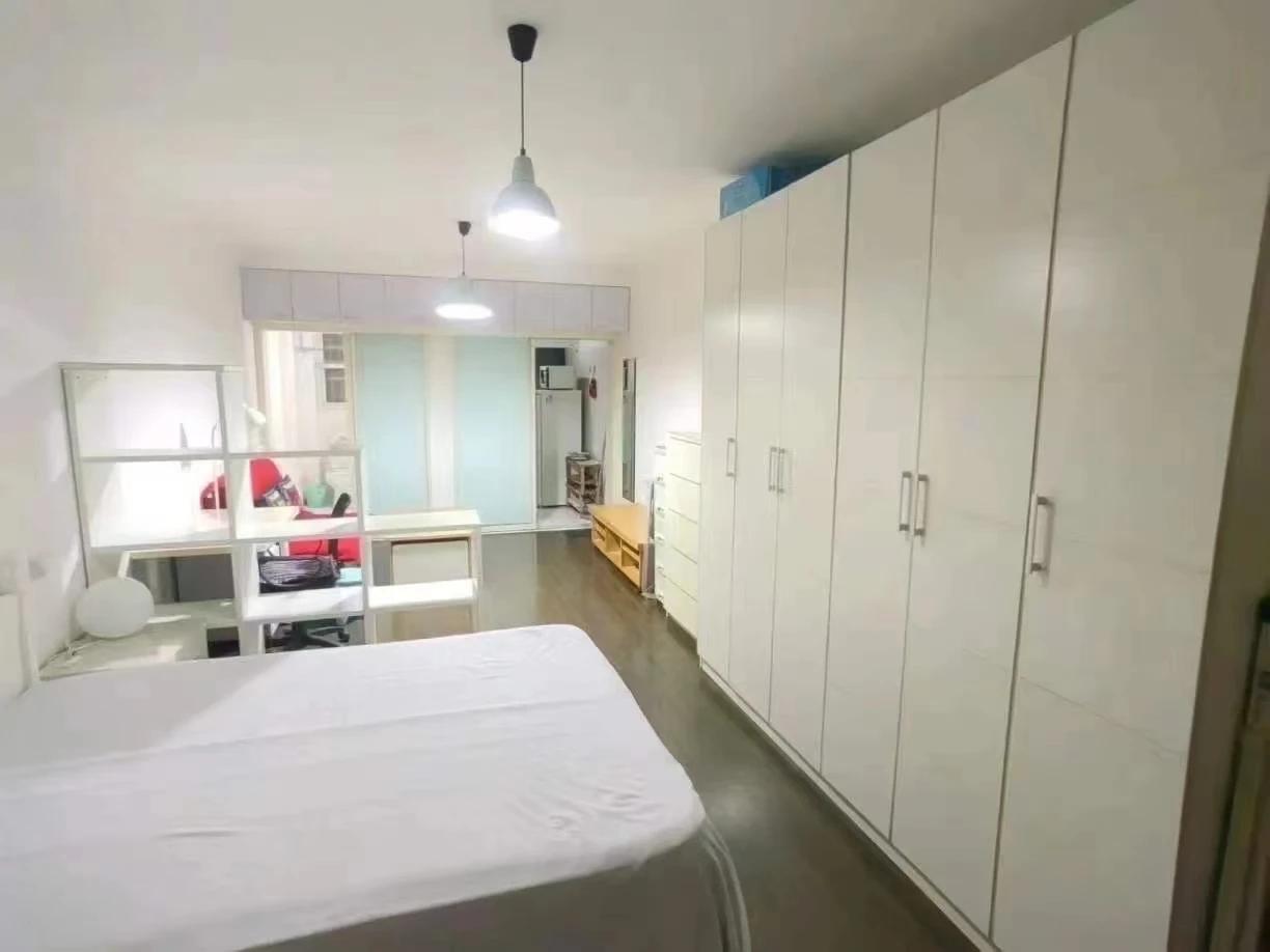 Hongqiao Road, Andong Residential Area, 1bd