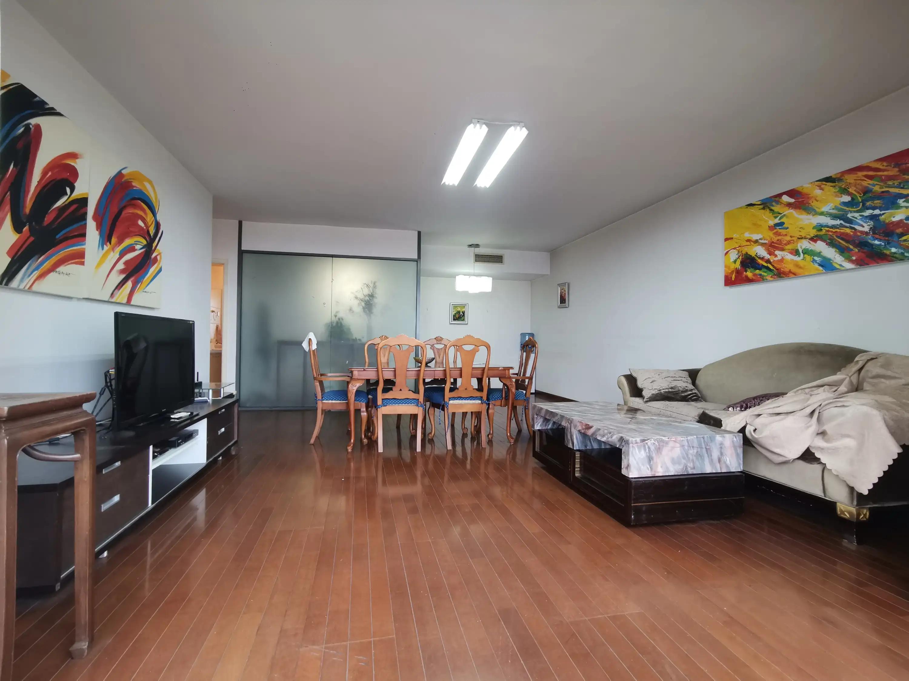 Gaojiayuan, Xingcheng International Apartment, 4bds