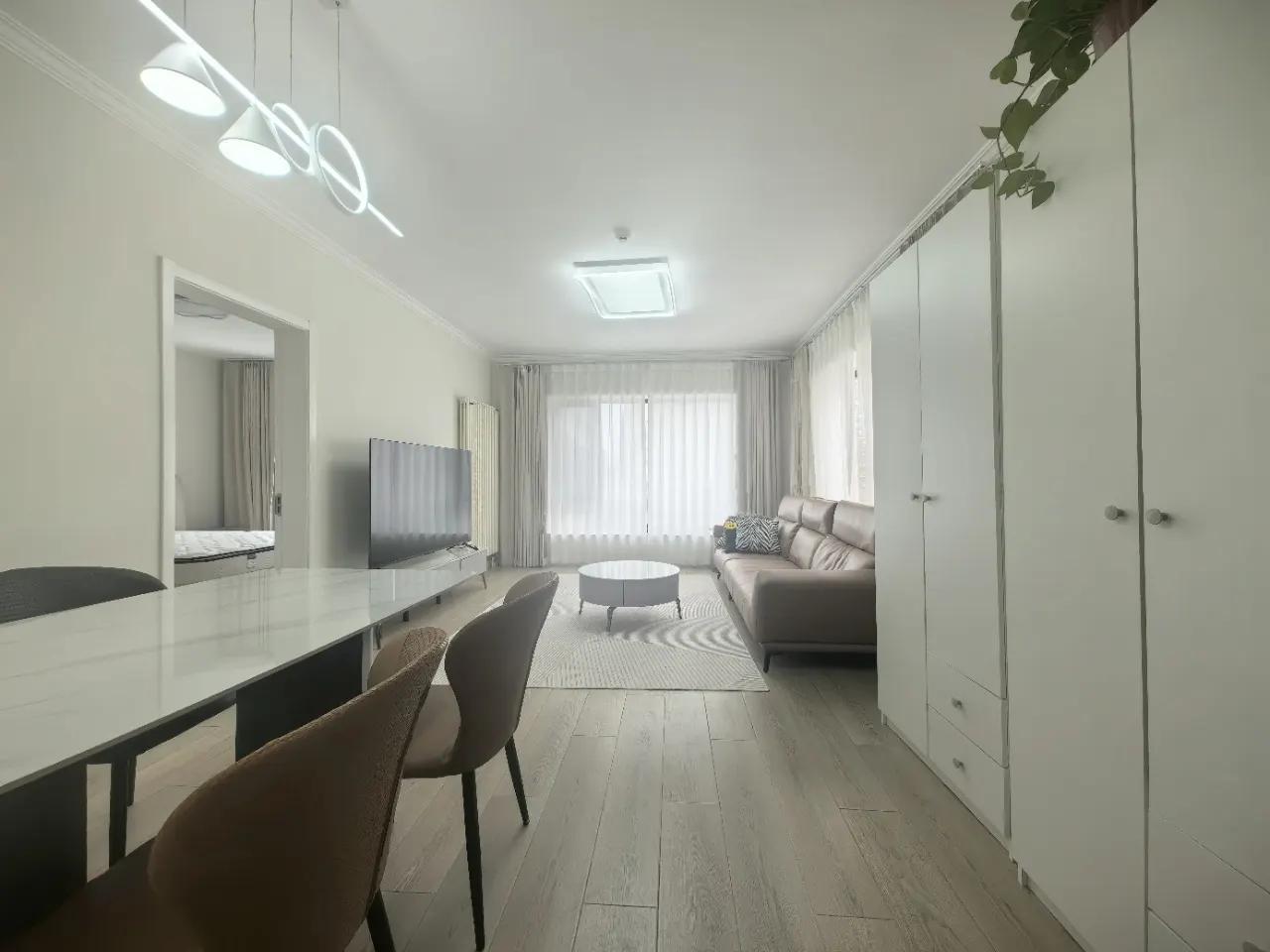 Hongmiao, Sunshine 100 International Apartment, 2bds