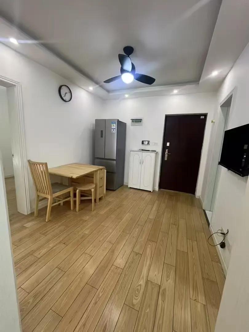 Langao Road, Shiquan Chunxiao, 2bds