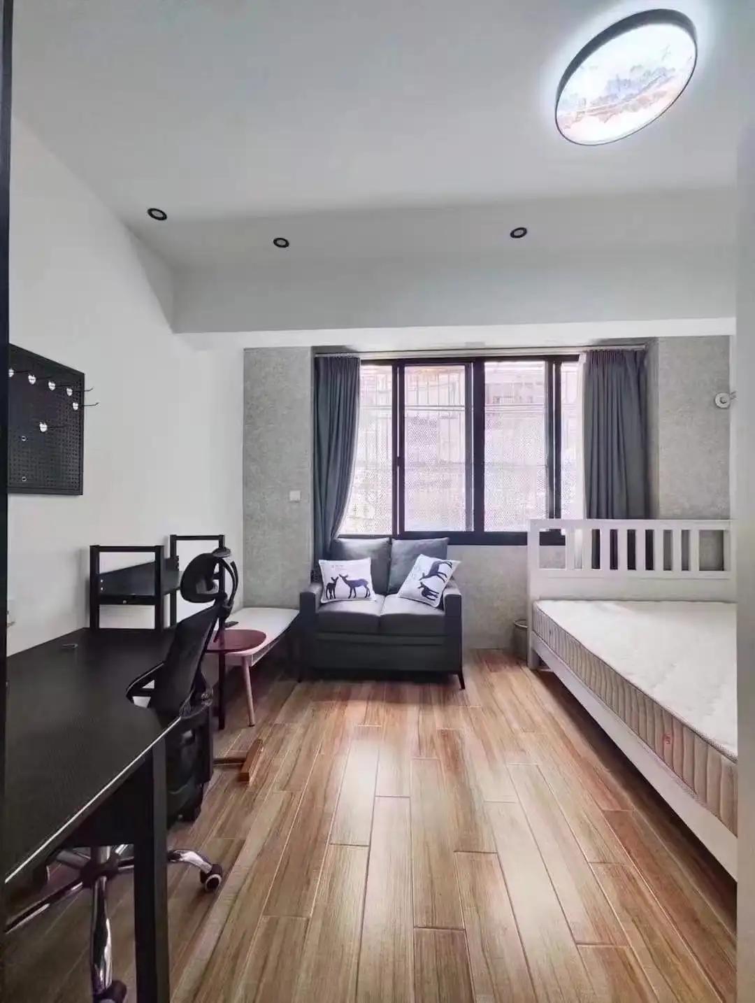 Loushanguan Road, Tianshan Fifth Village, 1bd