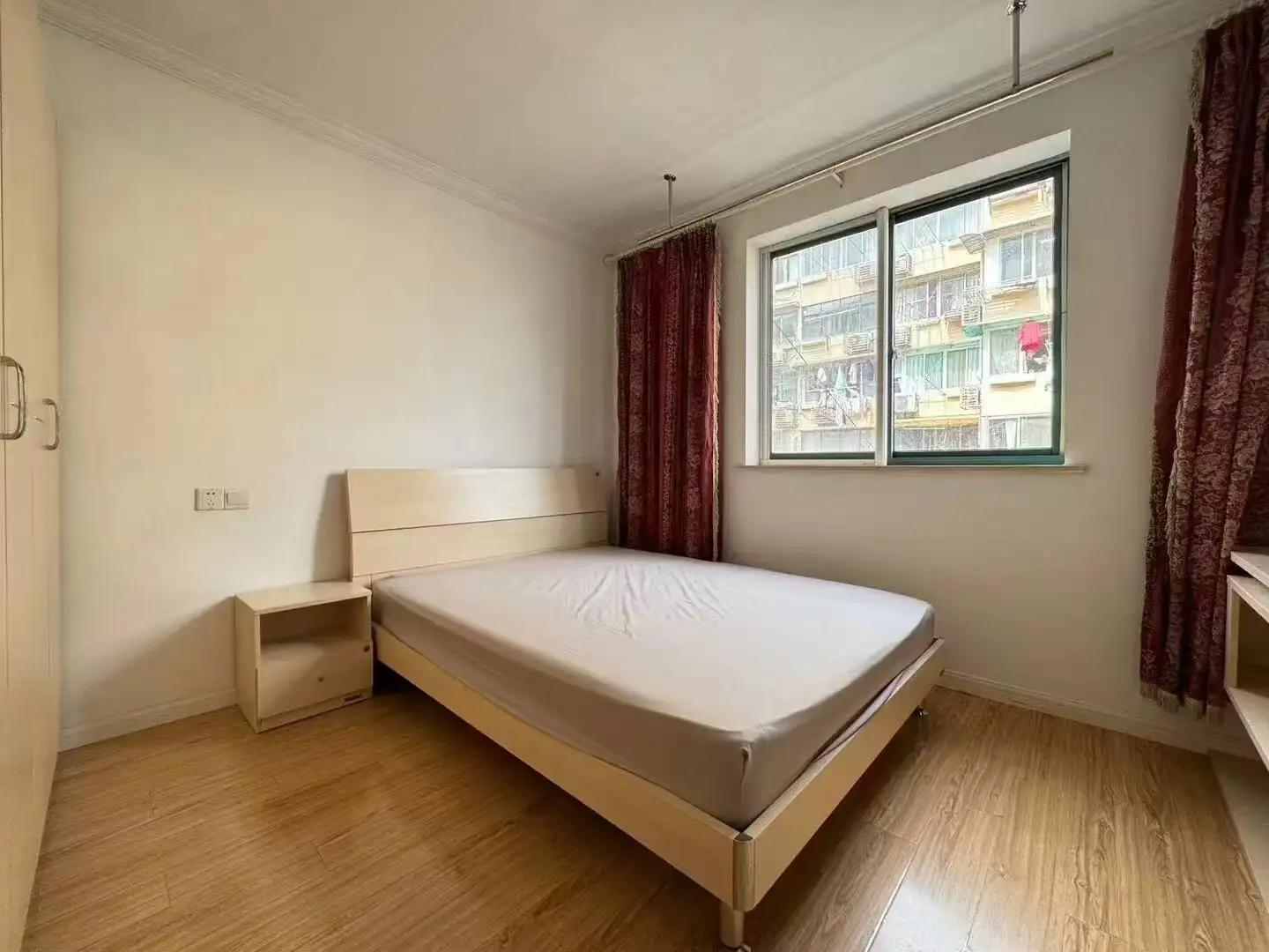 Loushanguan Road, Sanjing Nan Zhai, 1bd
