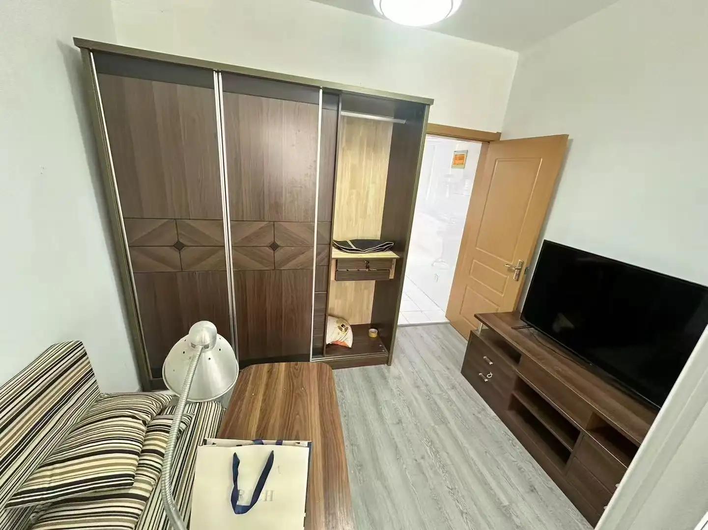 Loushanguan Road, Ziyun Community, 1bd