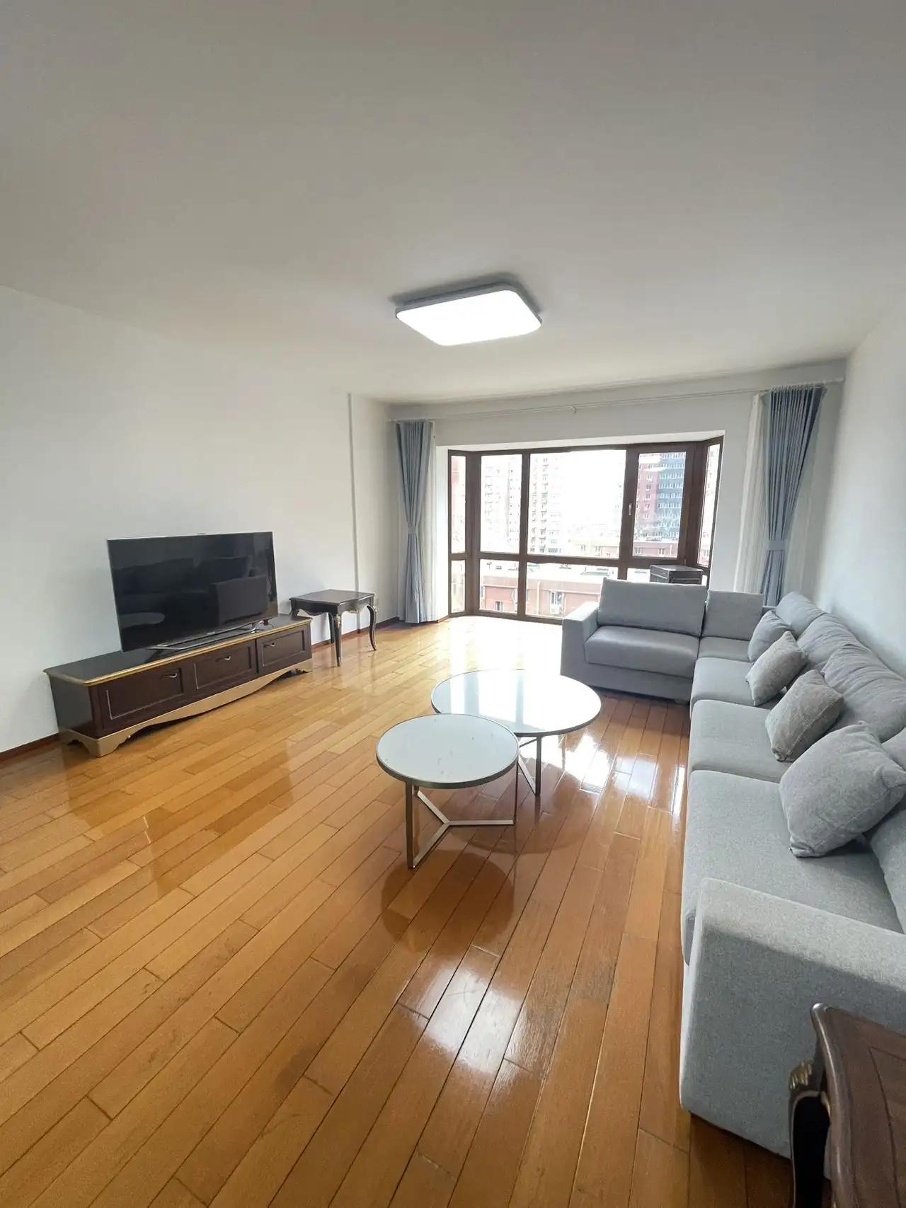 Dawanglu, Lanbao International Apartment, 3bds