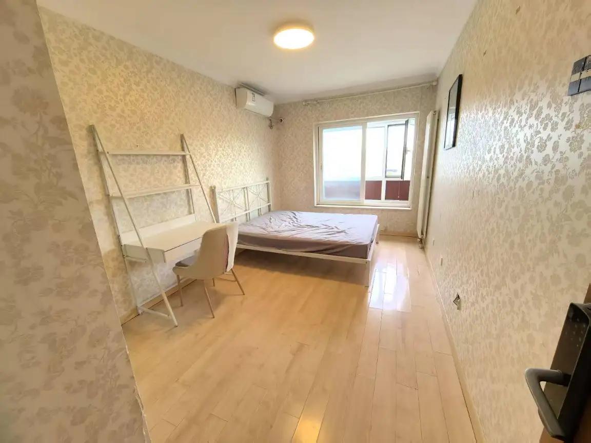Wangjing, Lujia Garden, Share house