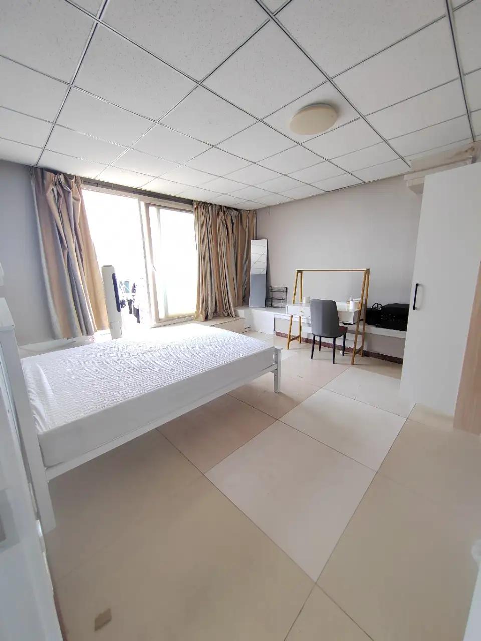 Wangjing, Shengxin Dadi Jiayuan Building E, Share house