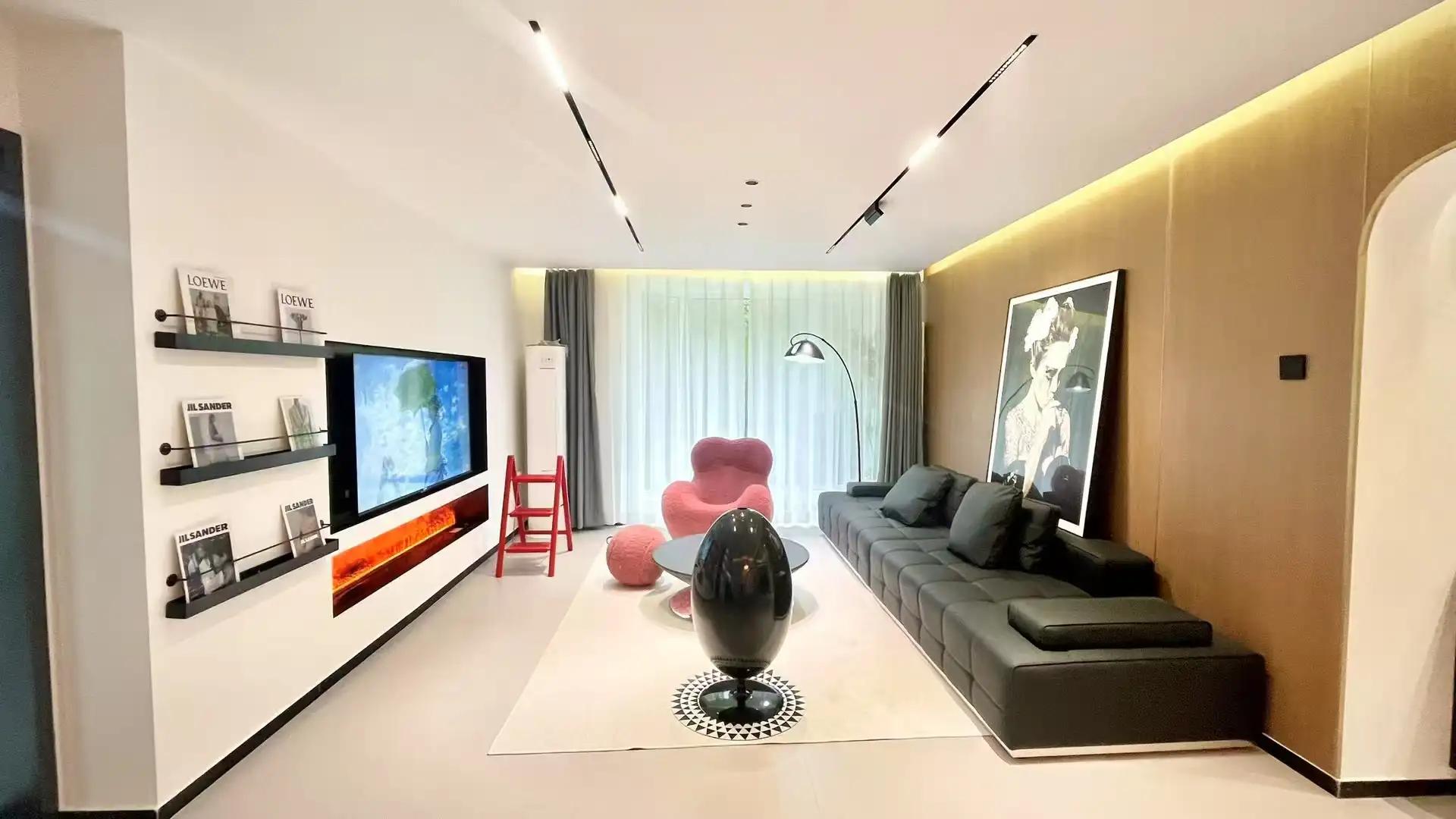 Jiulongshan, Jingang International, 3bds