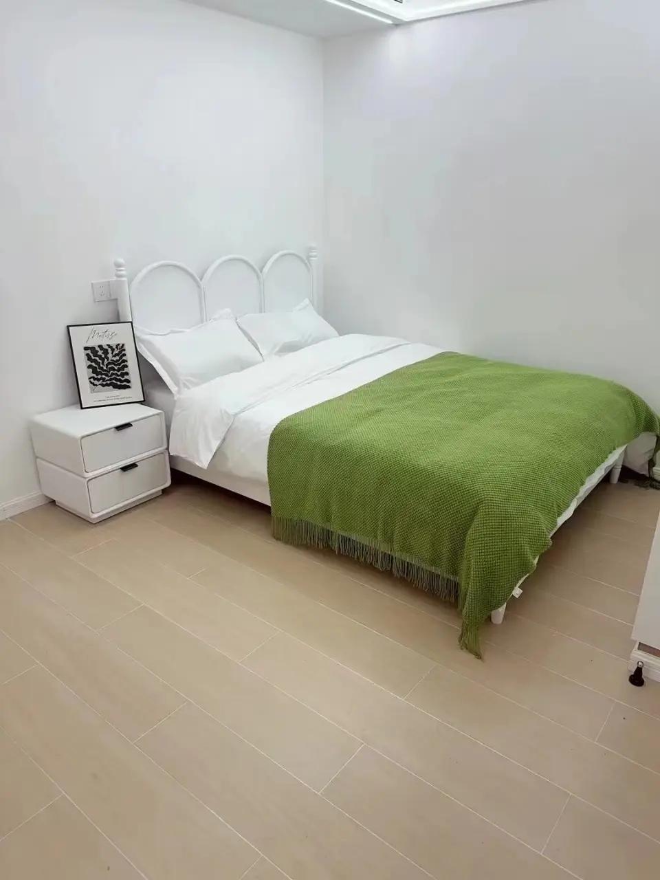 Loushanguan Road, Youyi Community, 1bd
