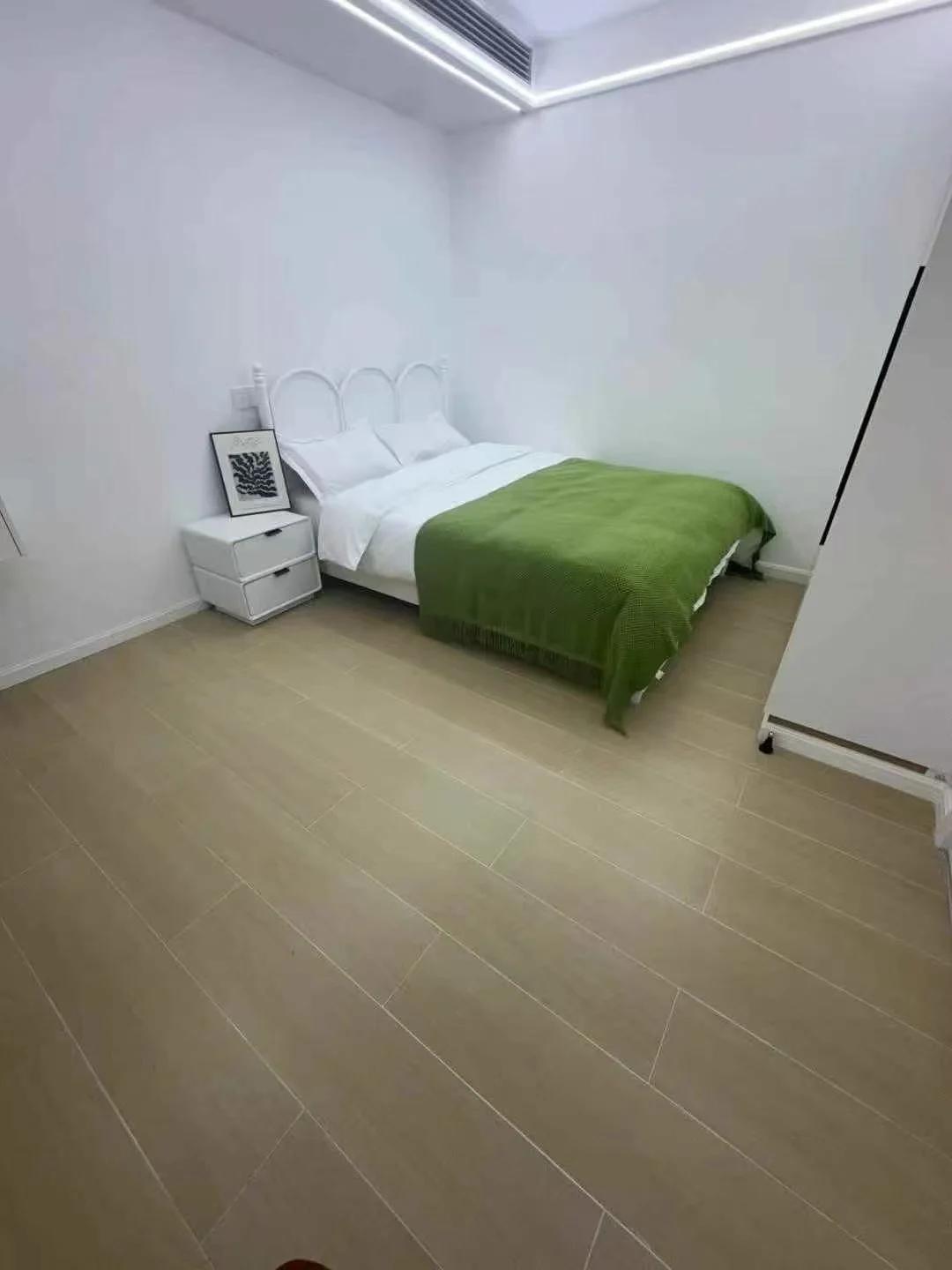 Loushanguan Road, Youyi Community, 1bd