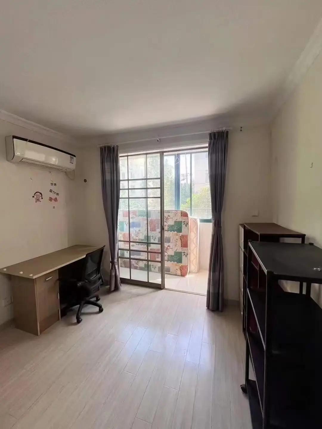 Songyuan Road, Hongqiao Community, 2bds