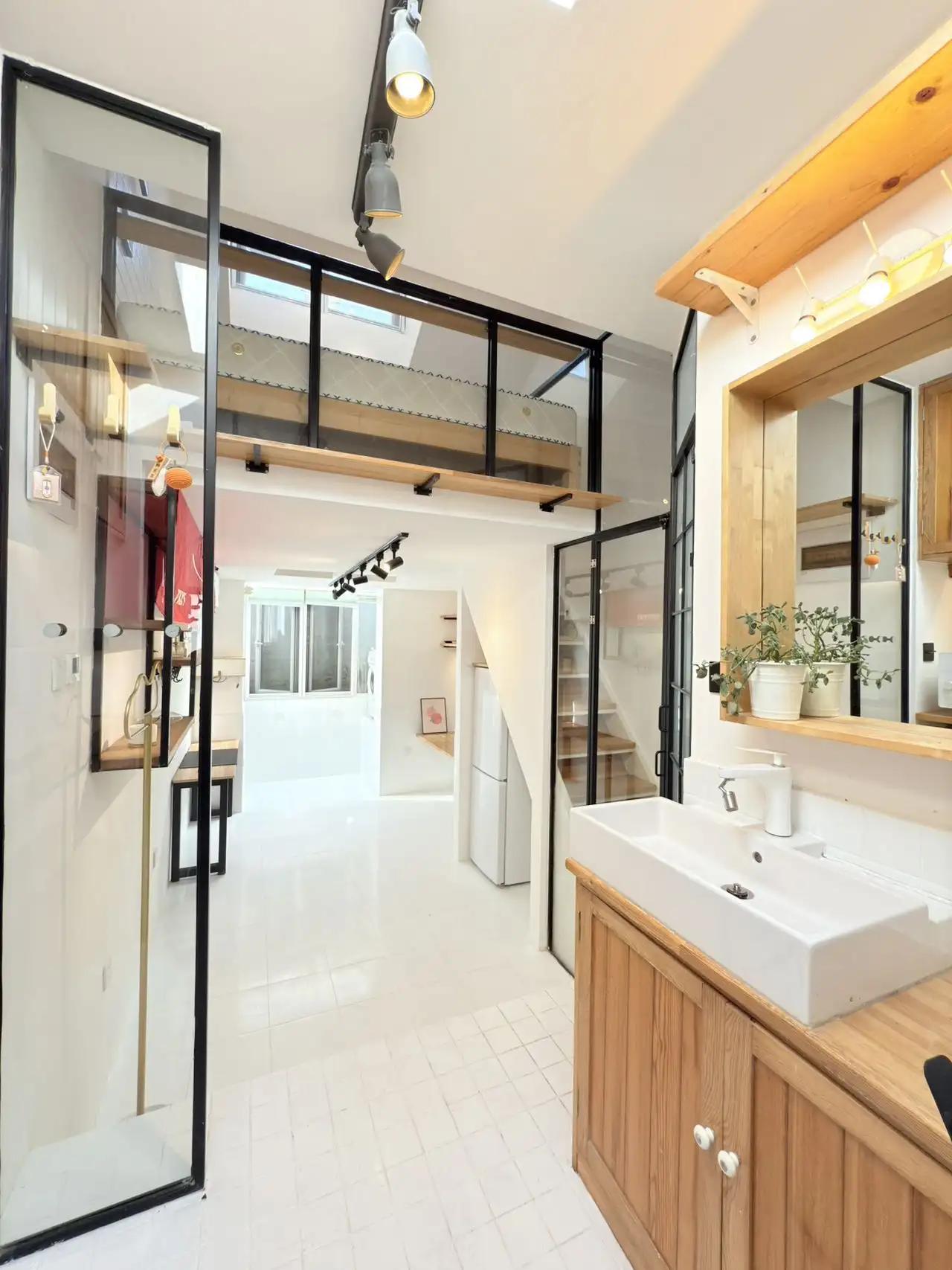 Nanluoguxiang, Hougulouyuan Hutong, 1bd
