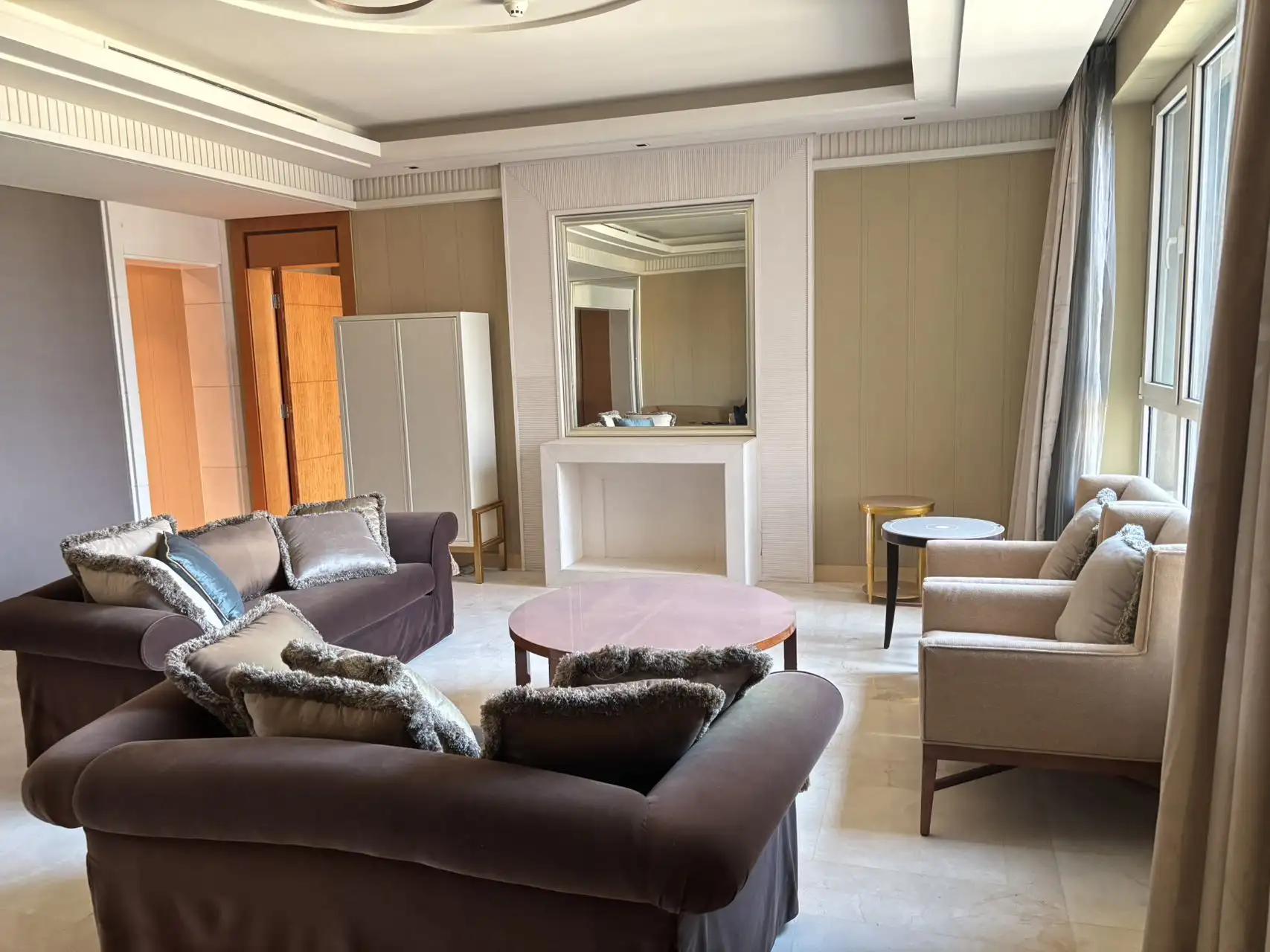 Liangmaqiao, Four Seasons Family, 3bds
