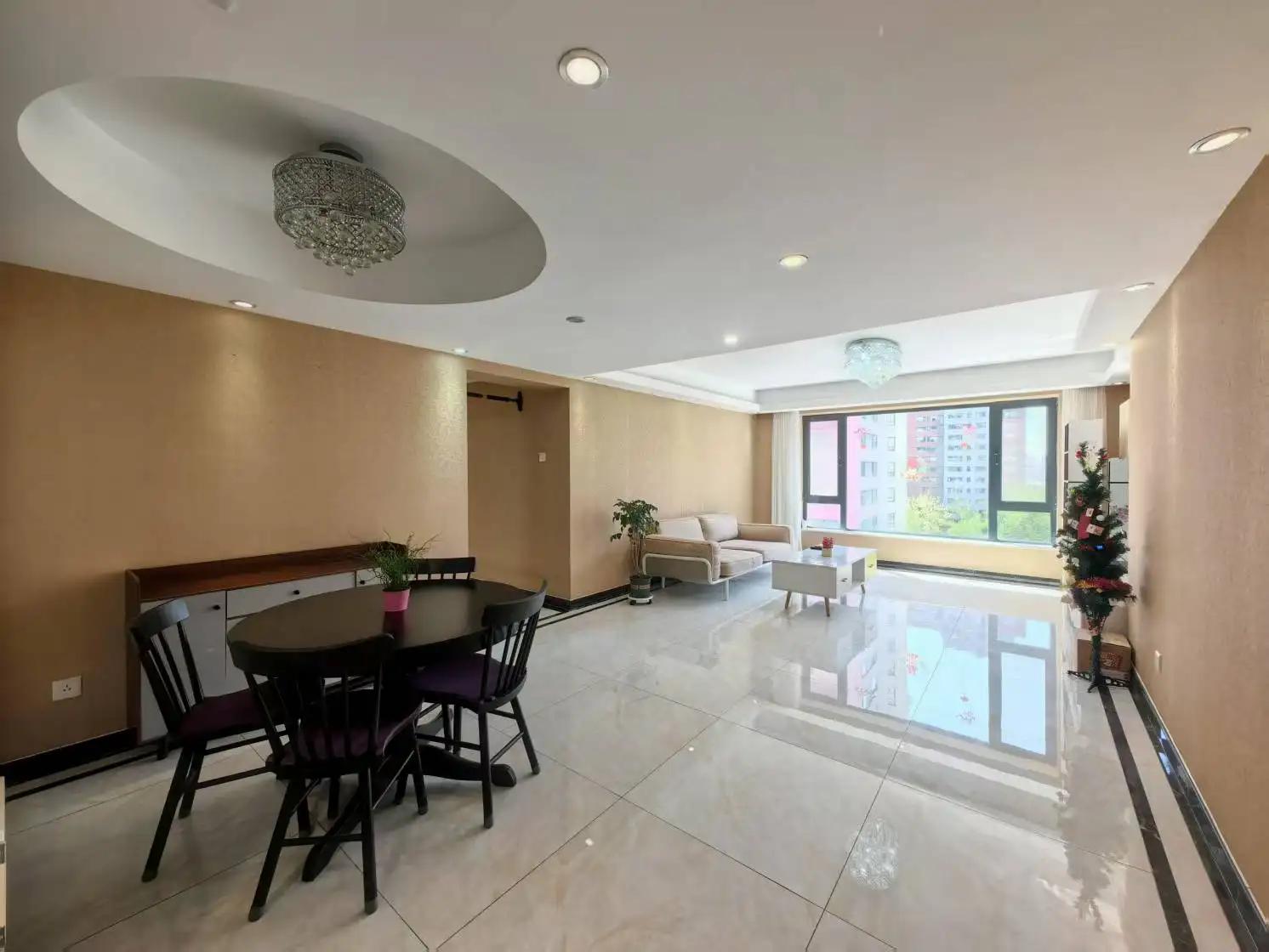 Dawanglu, Sunshine 100 International Apartment, 3bds