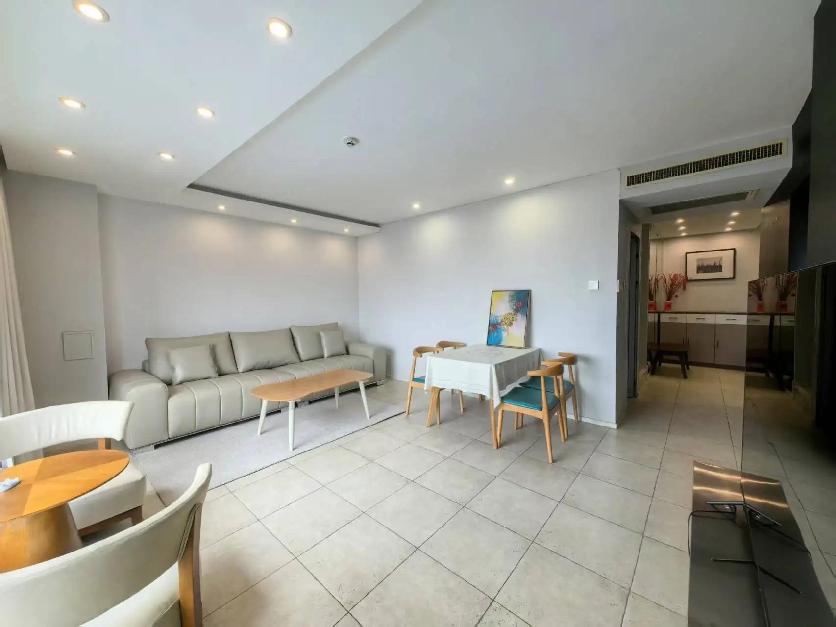 Dawanglu, Sunshine 100 International Apartment, 2bds