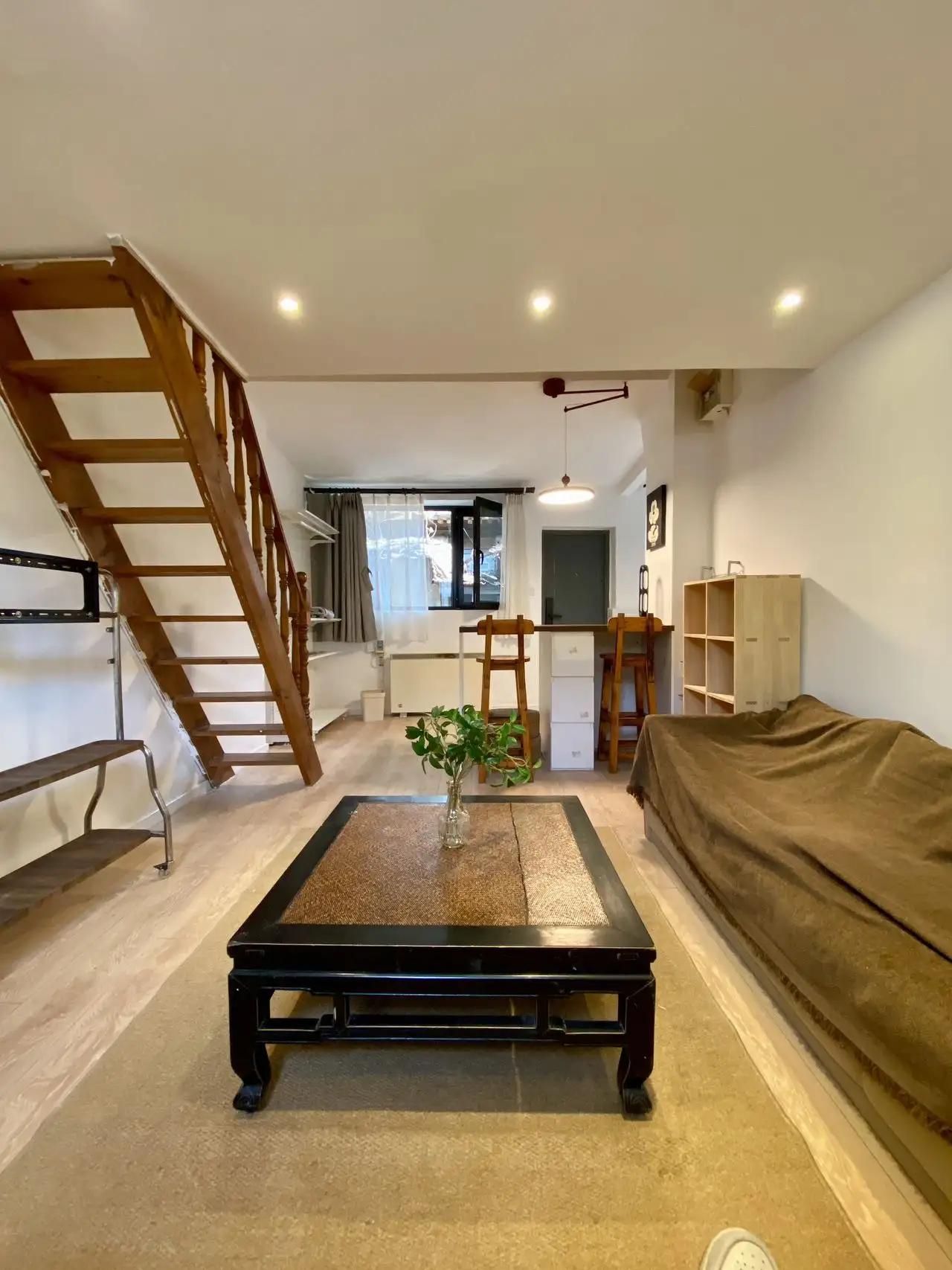 Dongsi 10th Street, 1bd