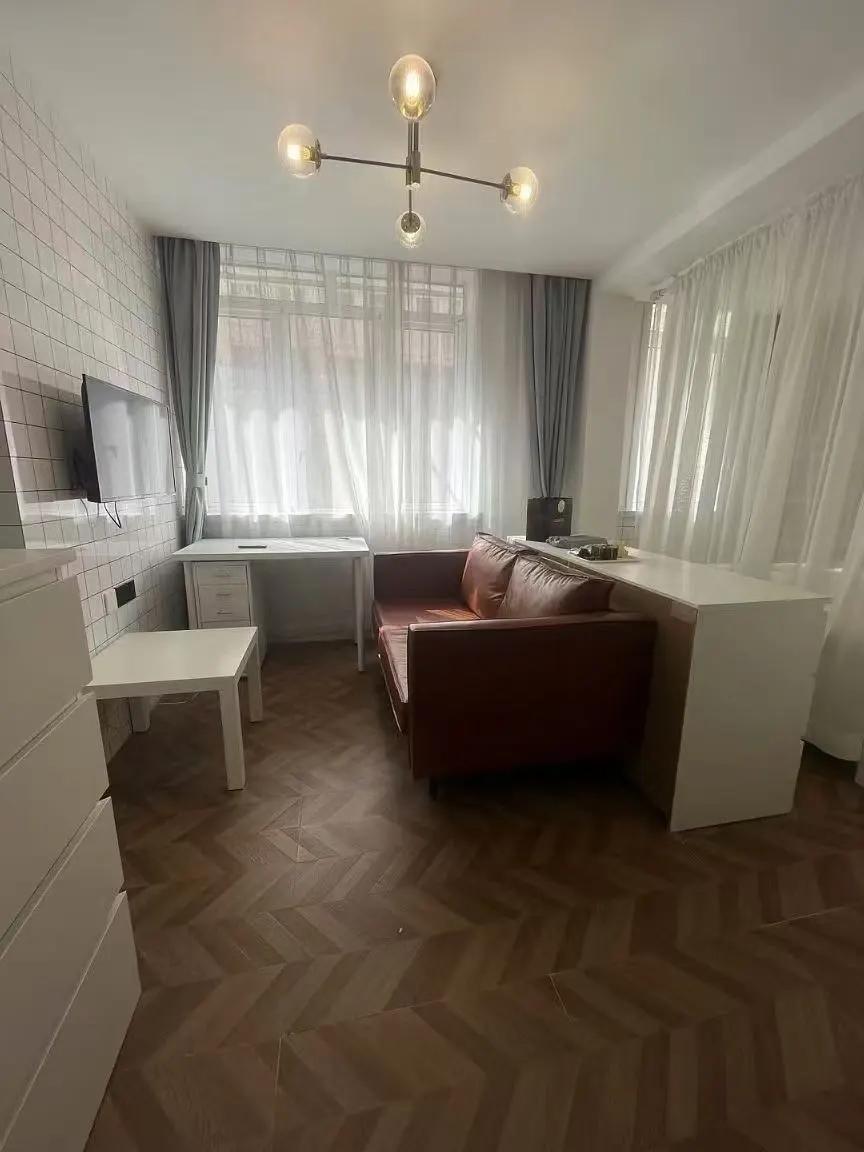 Hongqiao Road, Hongyi Community, 1bd