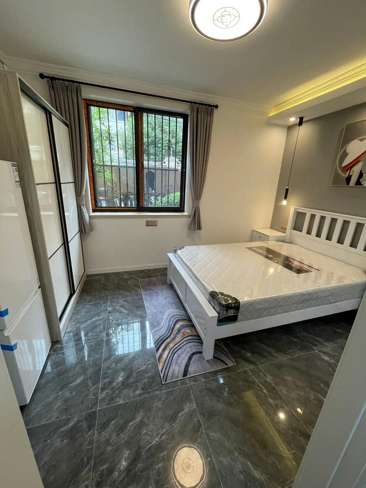 Hongqiao Road, Hongnan Community, 1bd