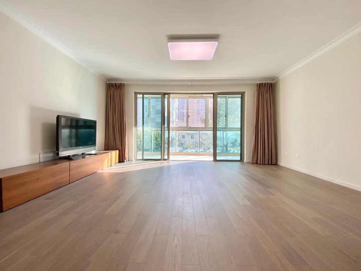 Jiashan Road, Taiyuan Mansion, 4bds
