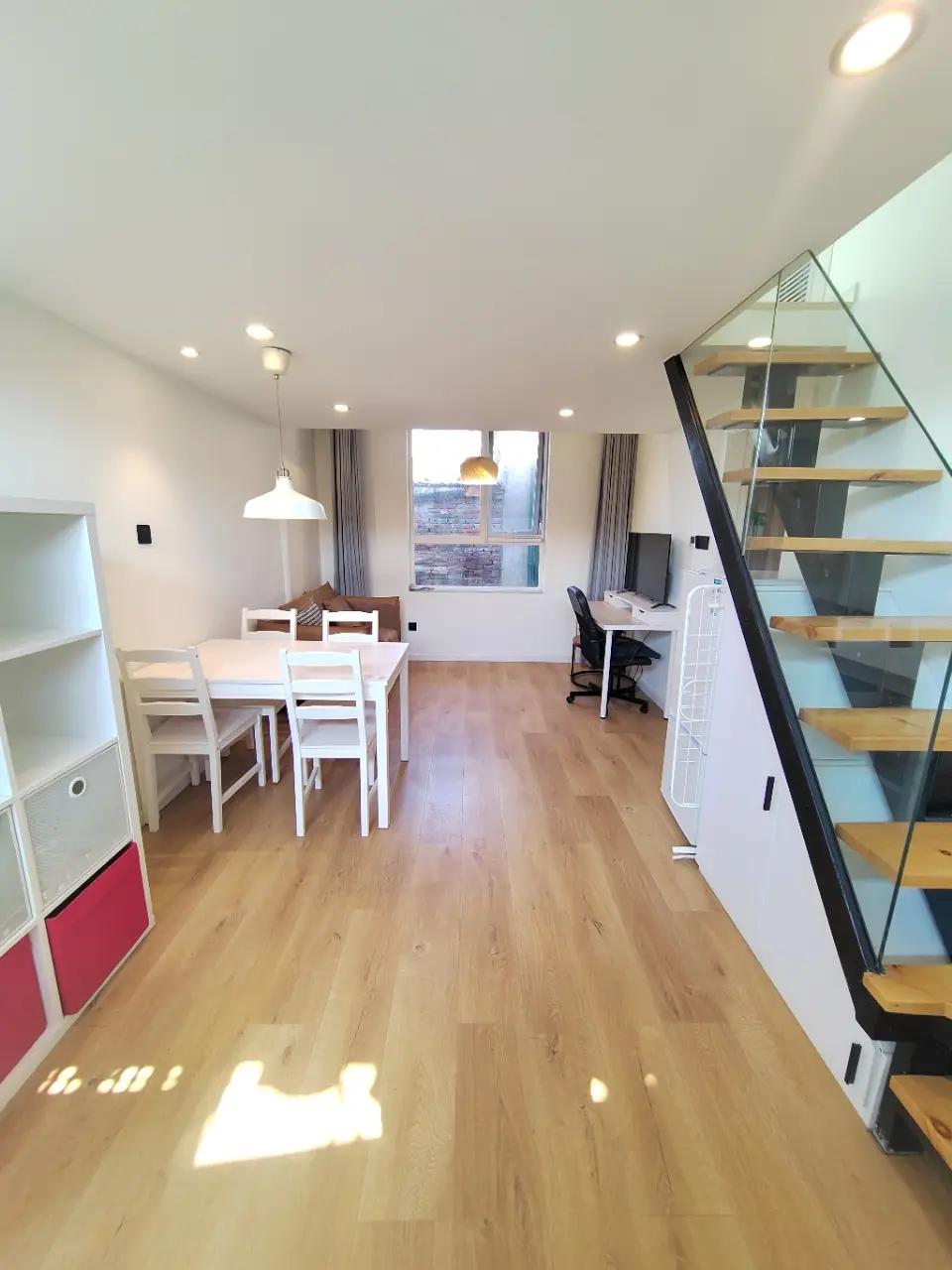 Gulou Street, Hougulouyuan Hutong No.15, 1bd